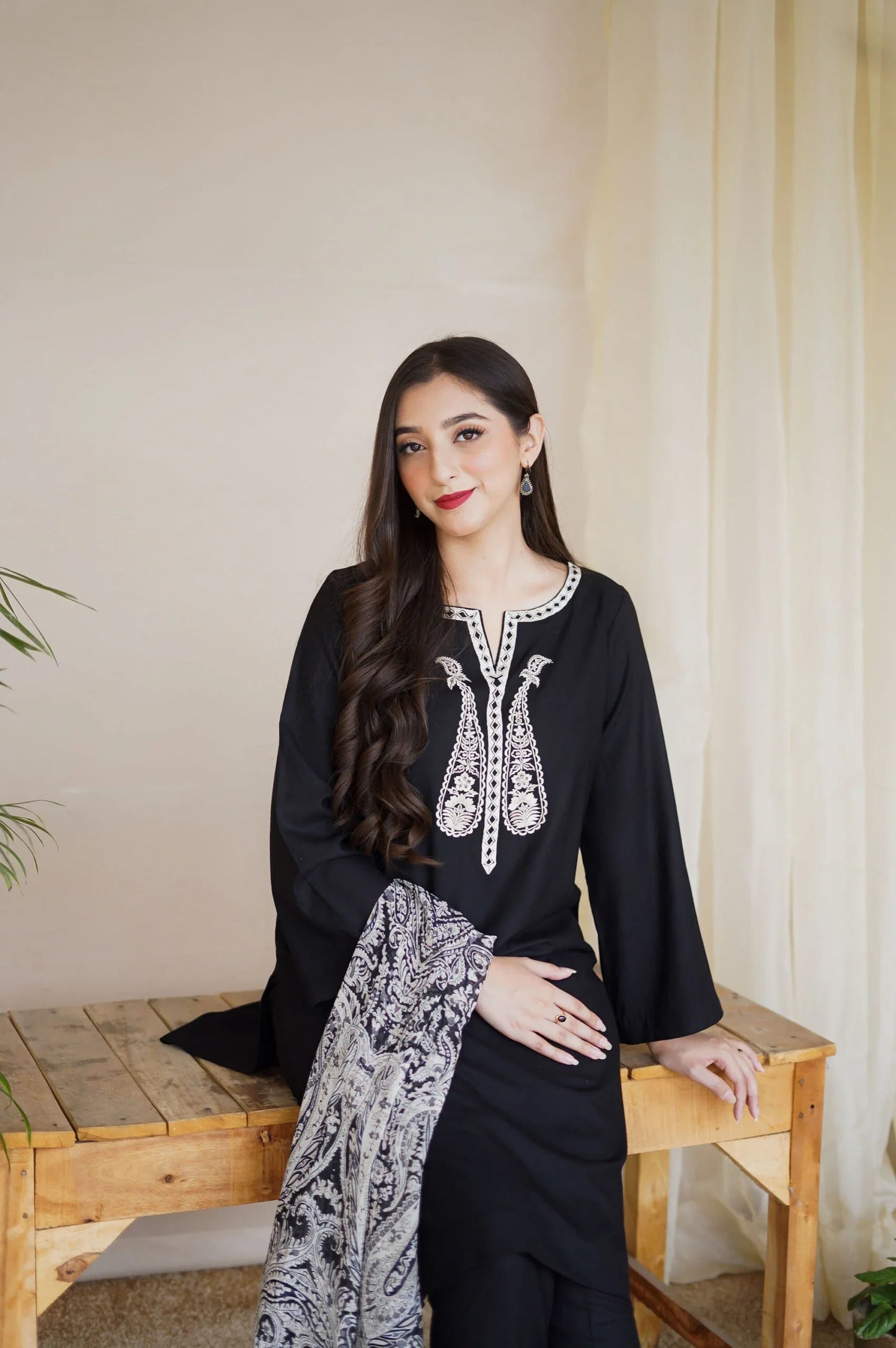 CF1204 Asling - Winter 3PC Dhanak Embroidered Suit
