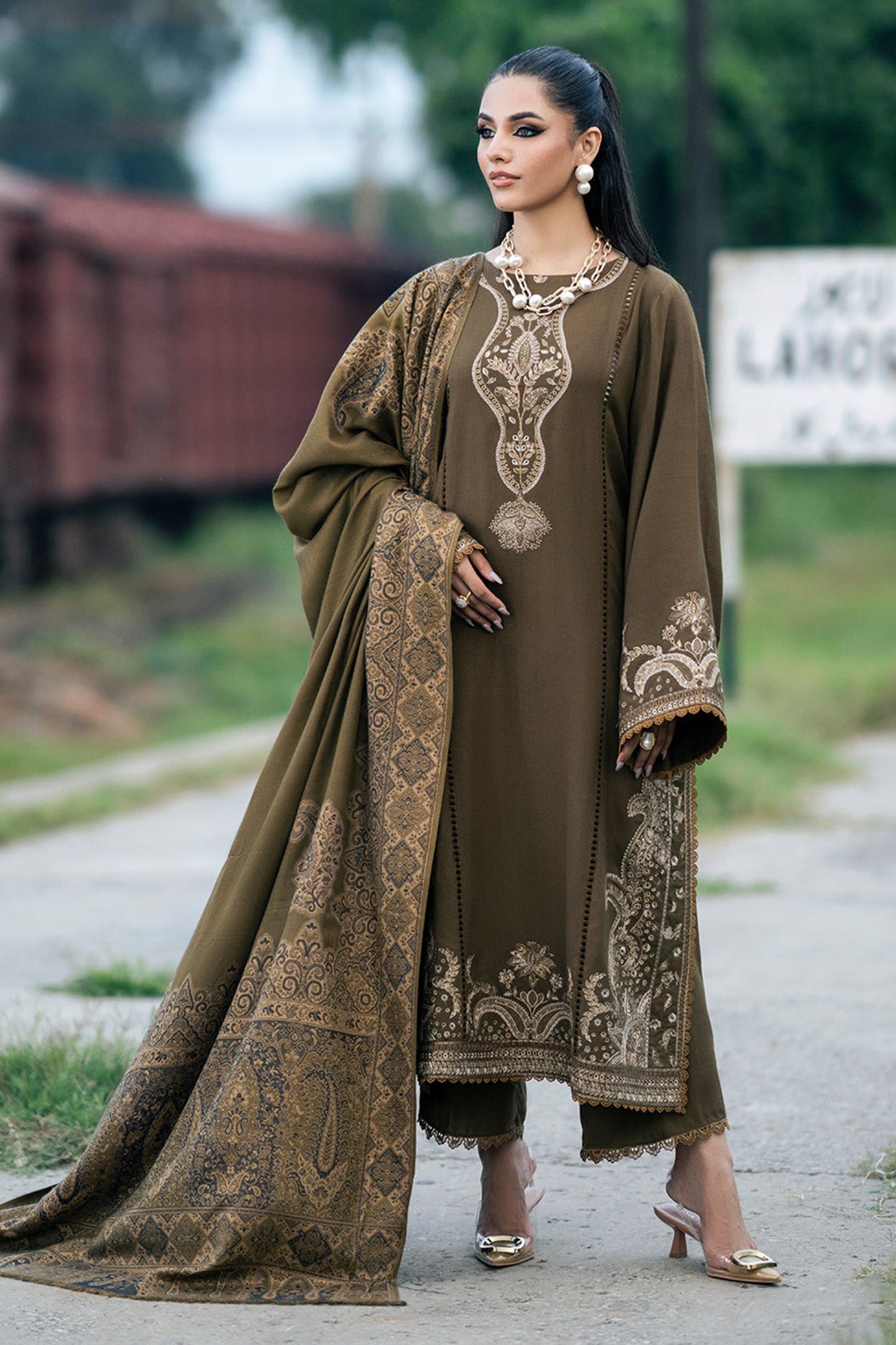CF1116 - Winter  Jazmin 3PC Dhanak Embroidered Suit