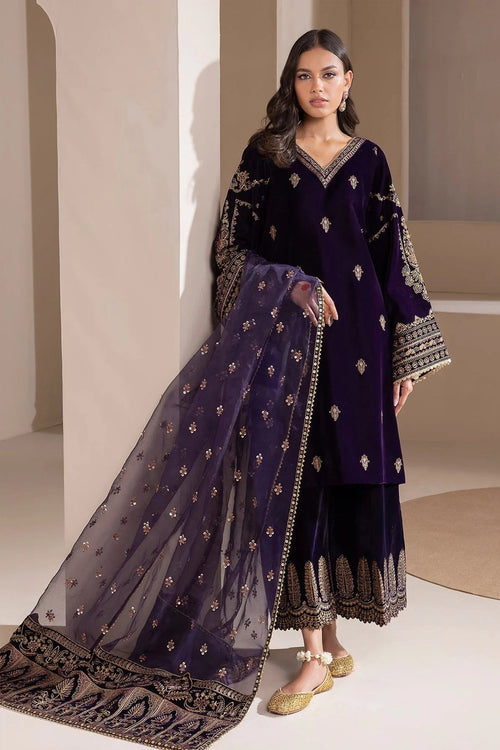 CF1111-Winter Baroque Velvet Embroidered with Embroidered duppatta Winter Collection