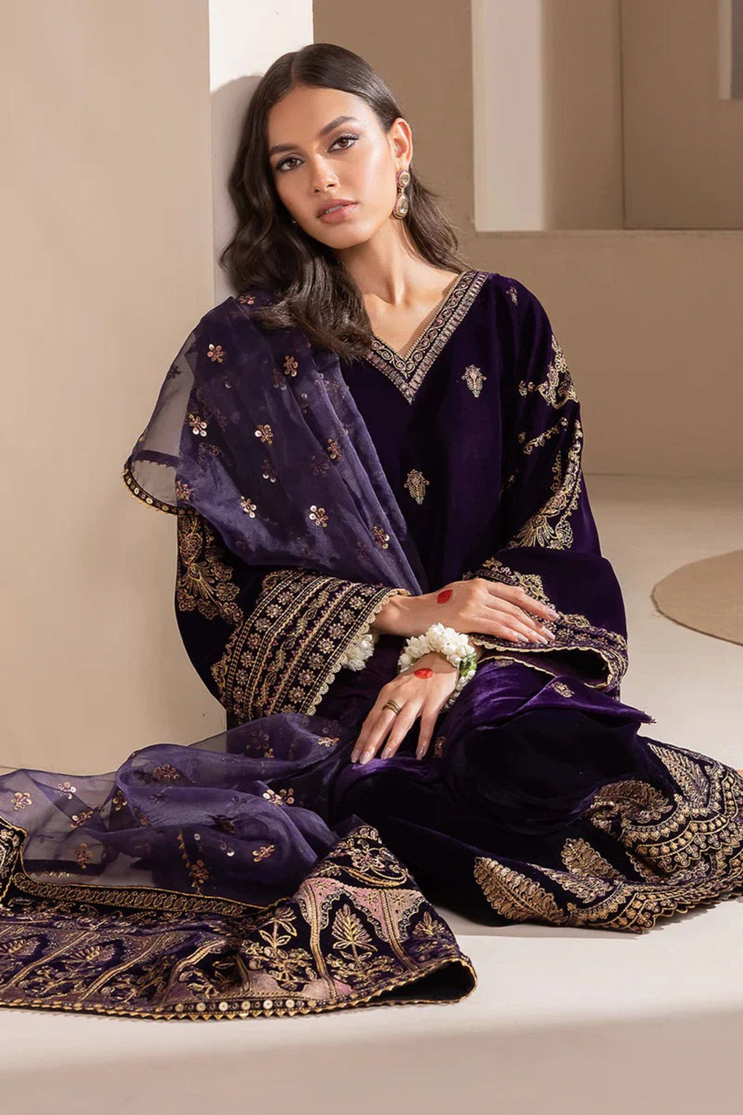 CF1111-Winter Baroque Velvet Embroidered with Embroidered duppatta Winter Collection