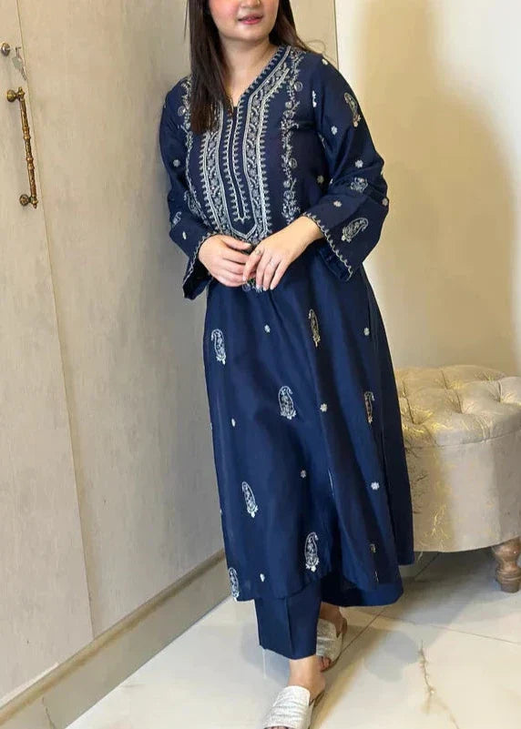 CF1066 - Urge - 2PC Lawn Embroidered Suit