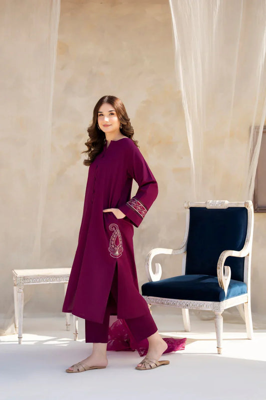 CF763-SUMMER 3PC Lawn Embroidered Shirt With Organza Embroidered Dupatta