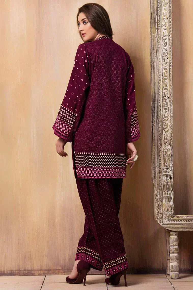 CF015-Laj wanti 2Pc Embroidered Lawn Suite With Fully Embroidered trouser & Patches