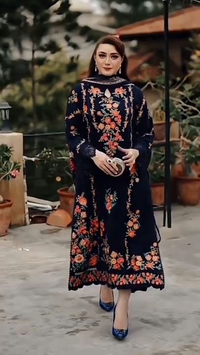 CF1251 UNSTITCHED WINTER BATIK-3PC DHANAK EMBROIDERED SHIRT WITH COURTRAI PRINTED SHAWL Regular