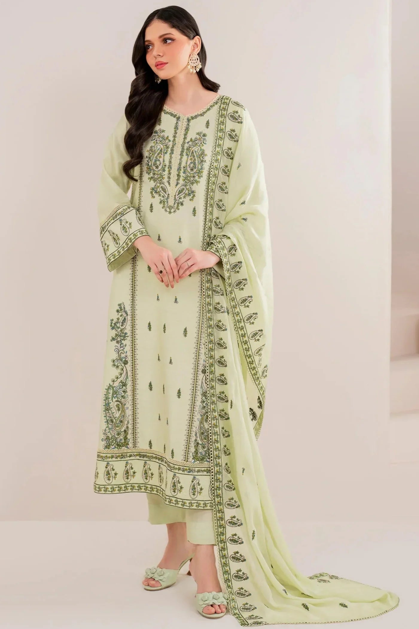 CF1263 Florent - Winter 3PC Dhanak Embroidered Suit